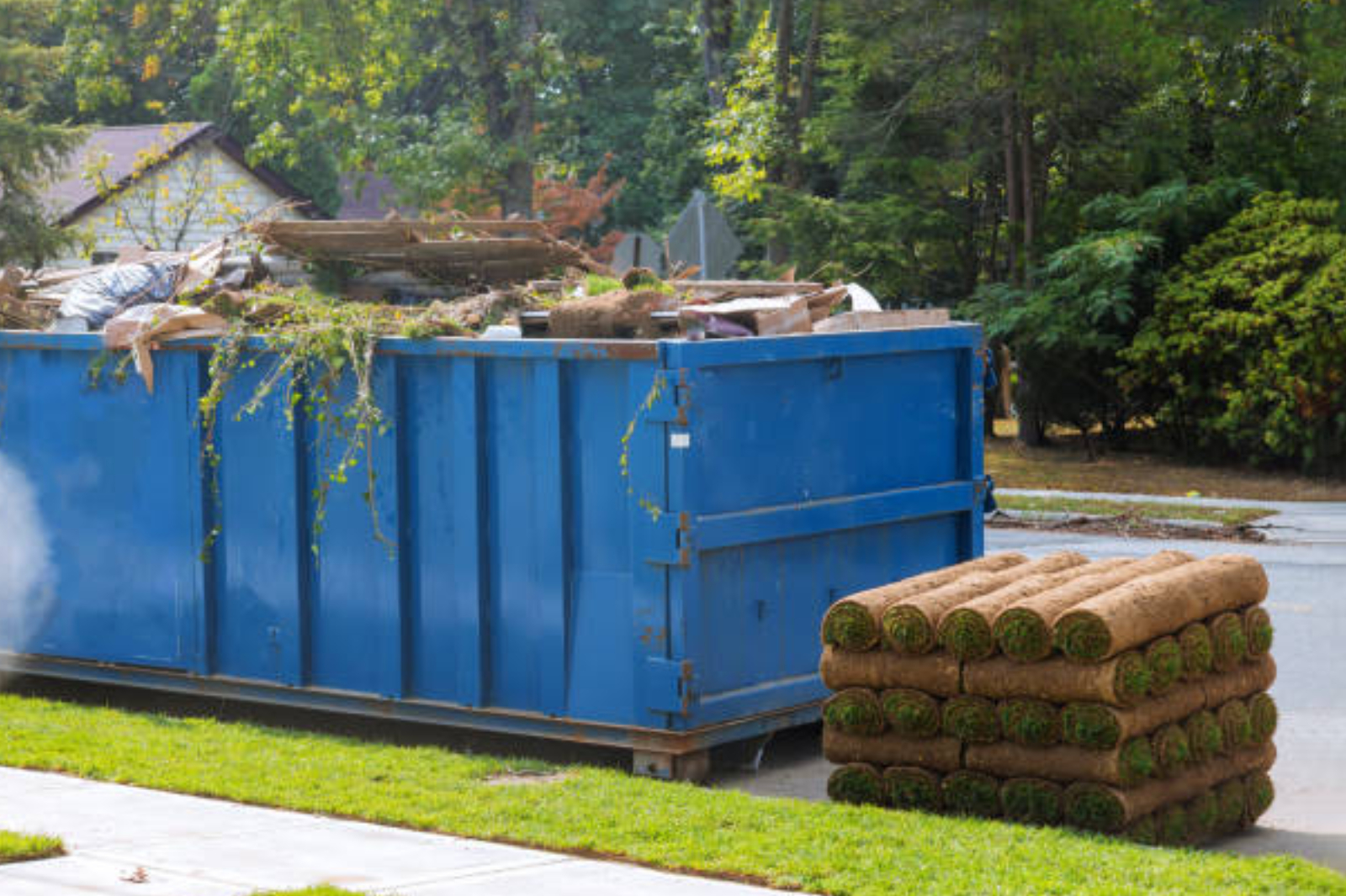 Junk Removal 12 Yard Container In Beaverton