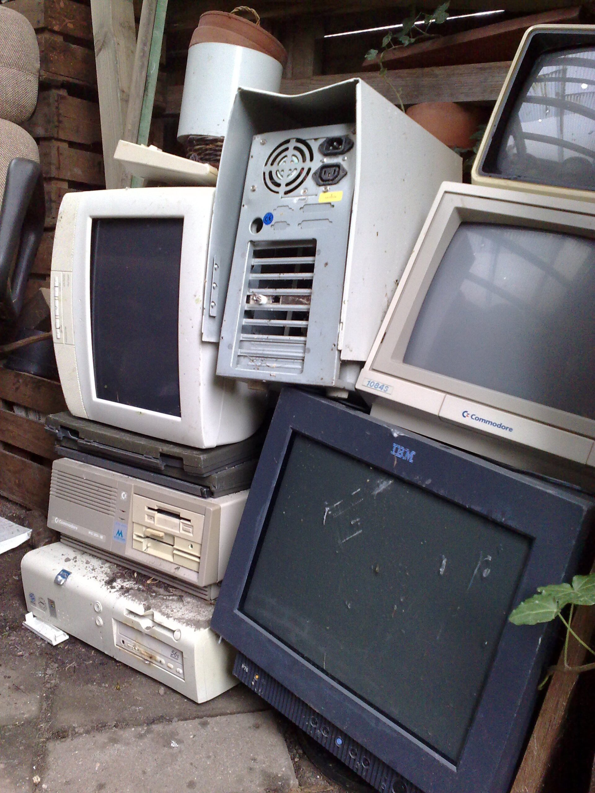 Electronics Removal Service In Beaverton