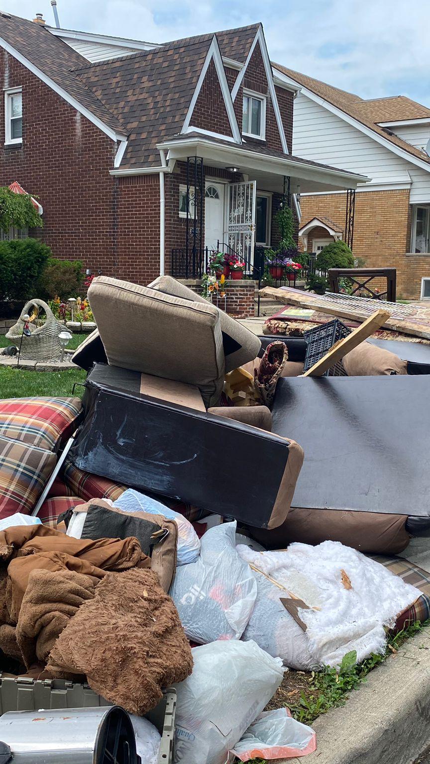 Flood Damage Cleanout Service In Beaverton