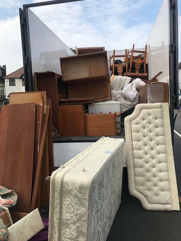 Furniture Removal Service In Beaverton